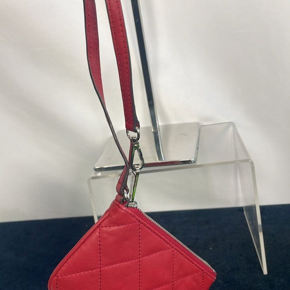 Michael Kors Red Leather Quilted Pouch Wallet - Picture 5 of 9